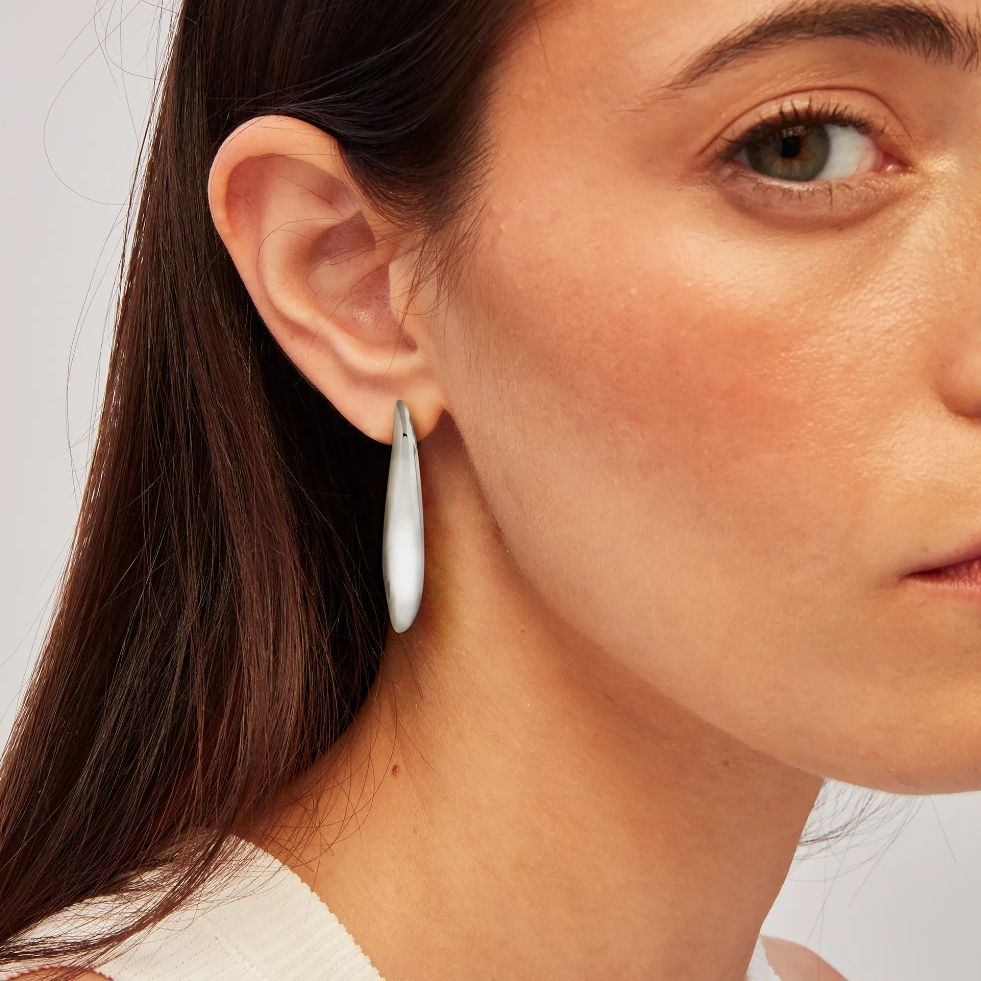 B WHISPER-STAINLESS STEEL EARRINGS