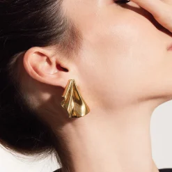 PLISSE”-GOLD COLORED STEEL EARRINGS
